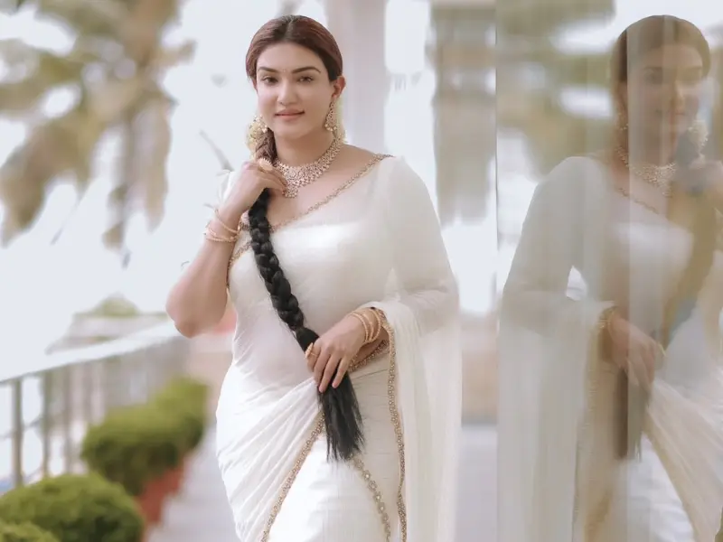 Honey rose Age bio
