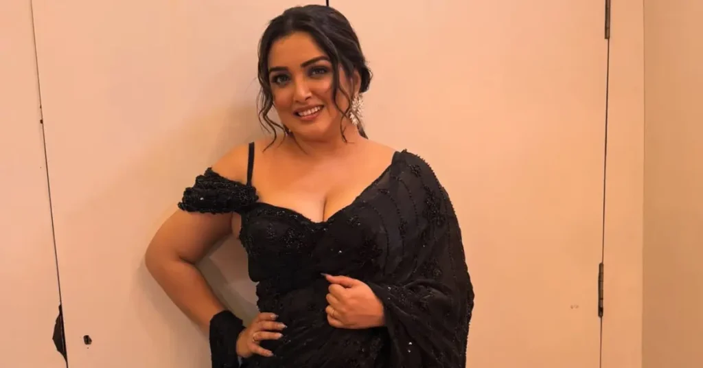 Amrapali dubey Biography