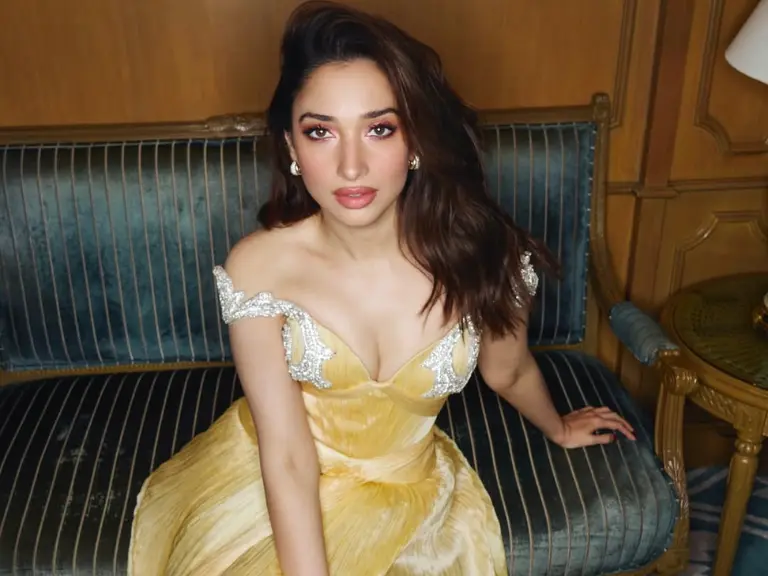 Tamannaah Bhatia Age height full biography and shocking affairs