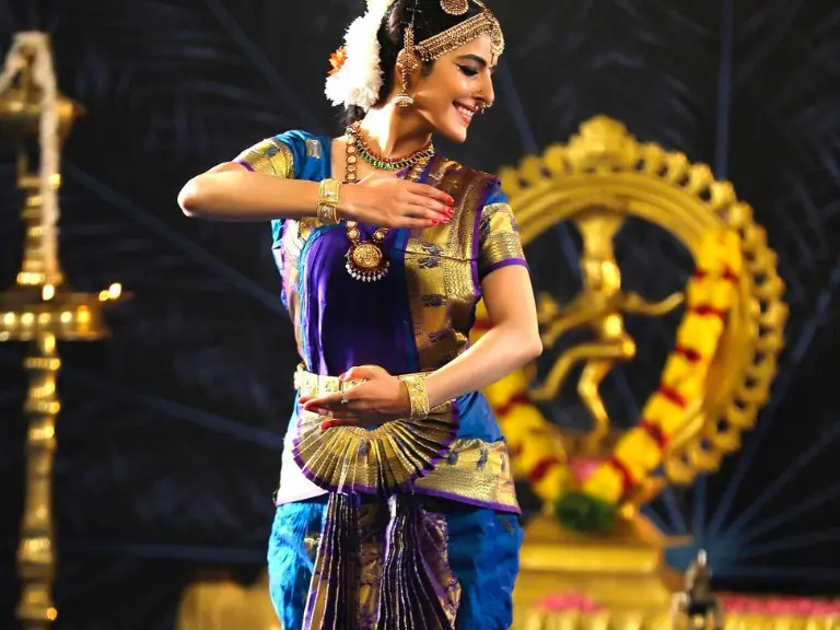 Isha Talwar age full biography
